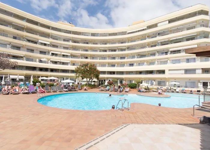 Santa Maria 133 - * Адехе